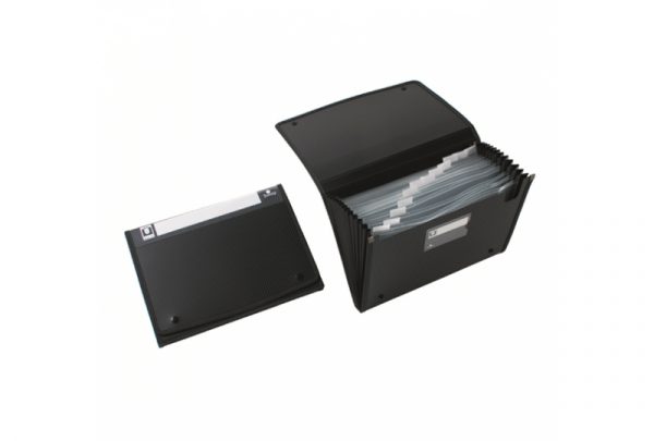 Expanding file document holder